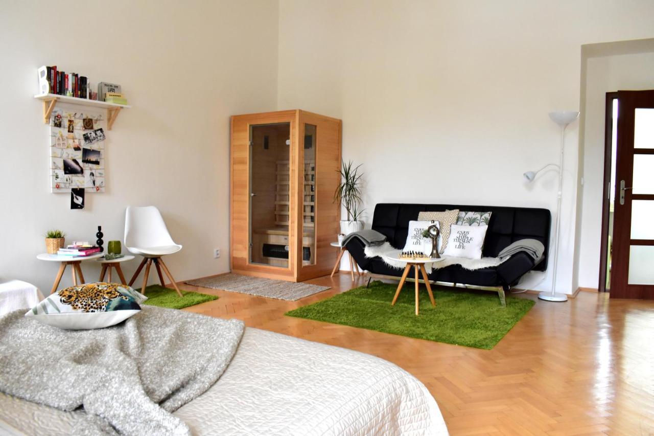 Wellness Apartments Florenc براغ المظهر الخارجي الصورة