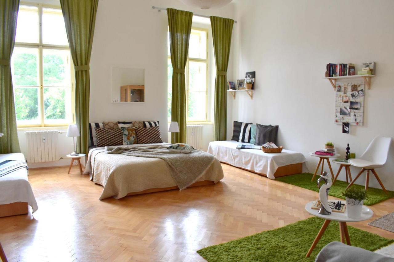 Wellness Apartments Florenc براغ المظهر الخارجي الصورة